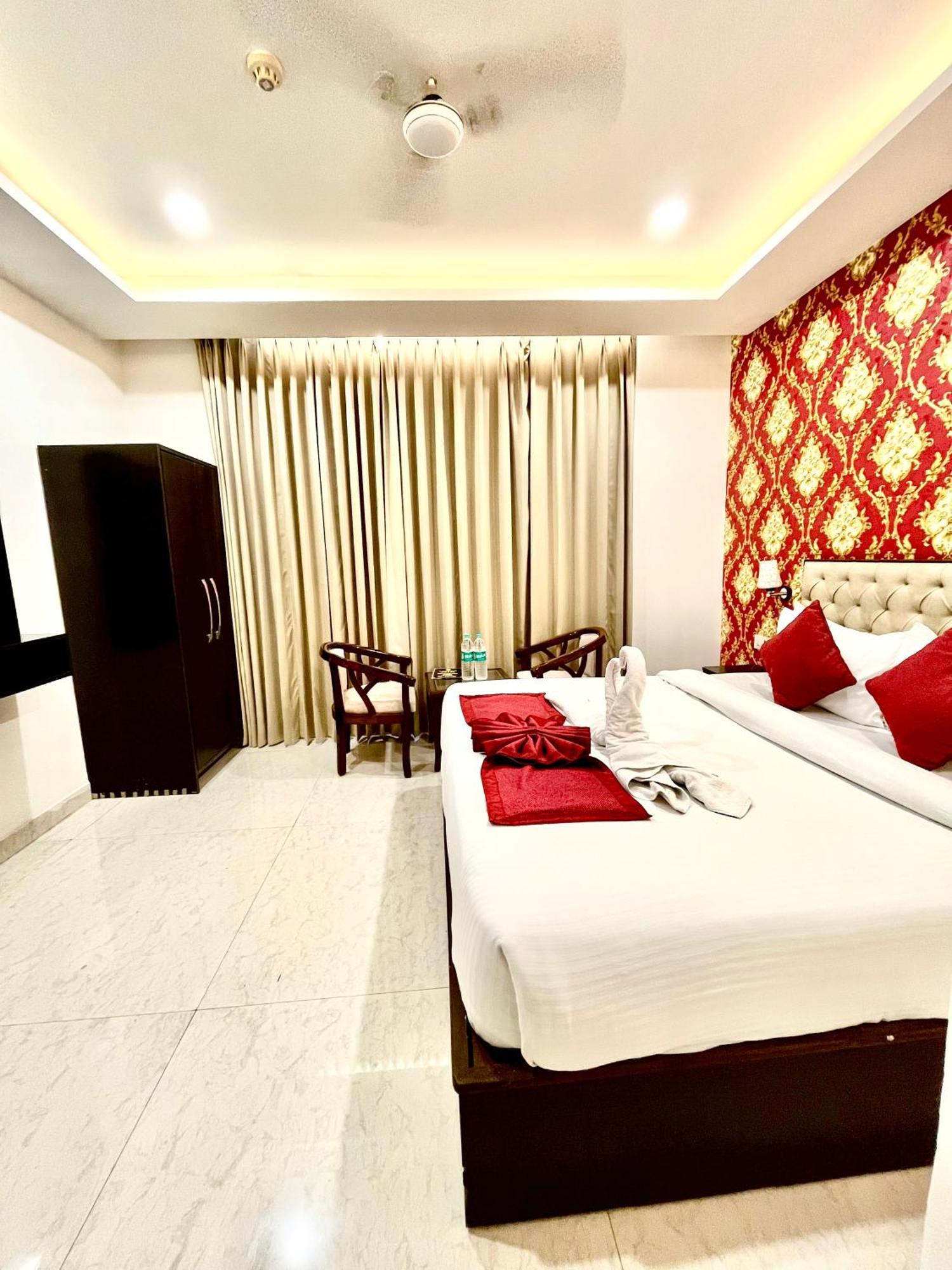 Hotel Northview Park By Lycoris !! Top Rated & Most Awarded Property In Tricity Zirakpur Екстер'єр фото