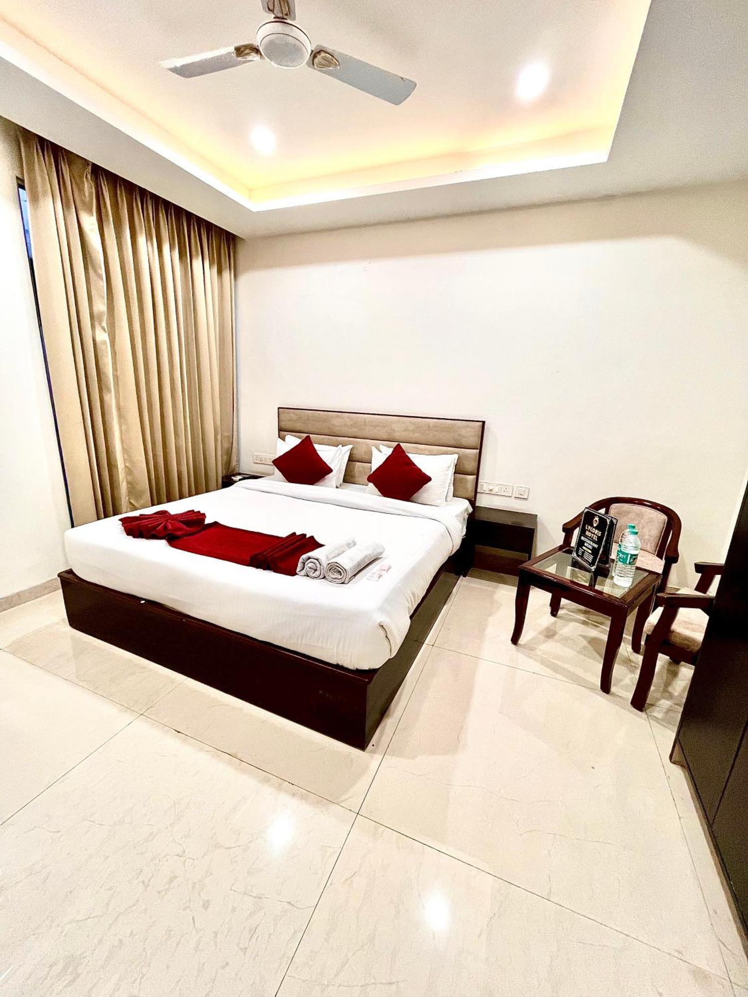 Hotel Northview Park By Lycoris !! Top Rated & Most Awarded Property In Tricity Zirakpur Екстер'єр фото