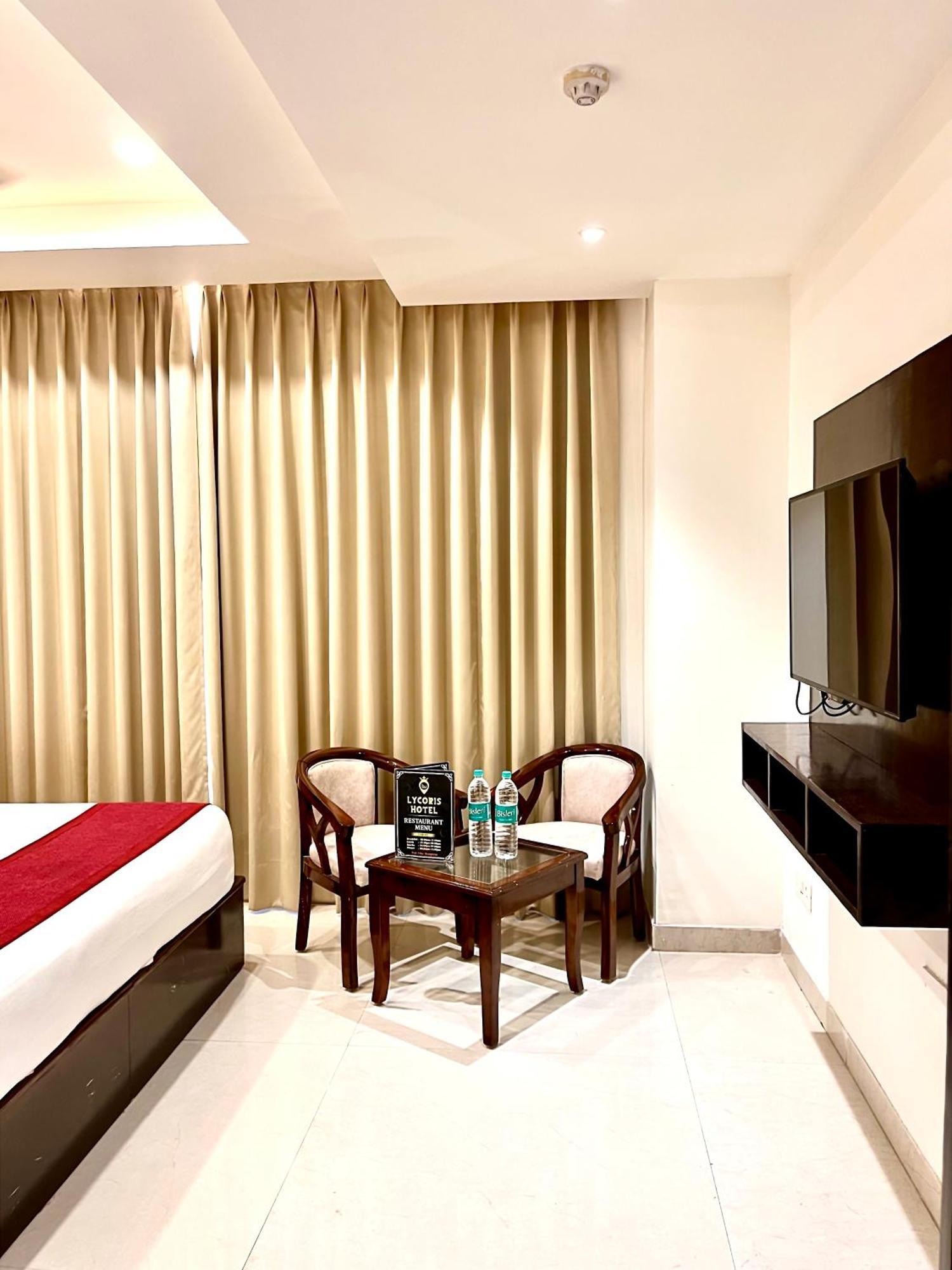 Hotel Northview Park By Lycoris !! Top Rated & Most Awarded Property In Tricity Zirakpur Екстер'єр фото